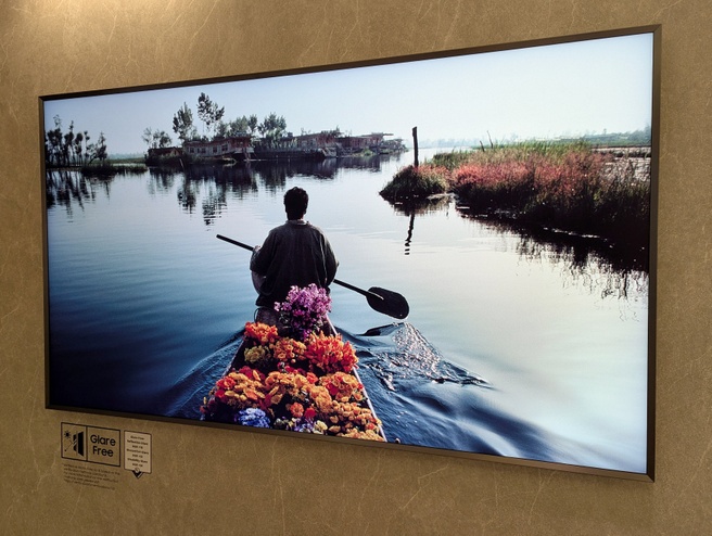 Samsung QN900F 8K tv
