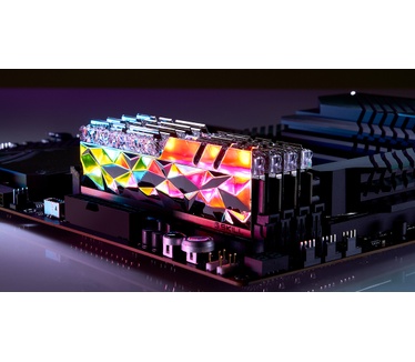 G.Skill F4-3600C16Q-32GTESC