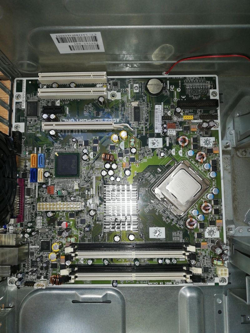 Afbeeldingslocatie: https://tweakers.net/i/CHfIi1DMbmOAs-6qXoG03cimC8k=/800x/filters:strip_icc():strip_exif()/f/image/e6OJmWKdqeB2wRqdszL1pUuQ.jpg?f=fotoalbum_large