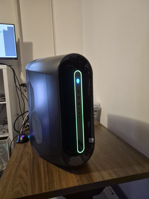 Gaming PC // RTX 3070 & Intel Core i9-10900F & 32GB // aangeboden