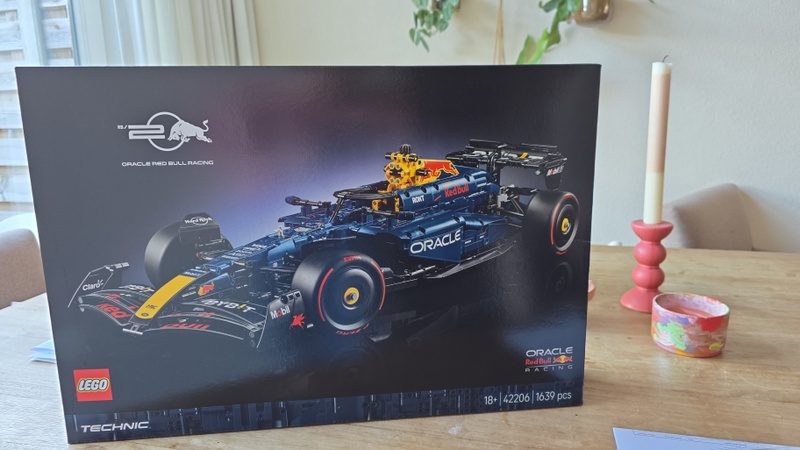 Afbeeldingslocatie: https://tweakers.net/i/CJcGsyI0CeIBHcYKqqwVxZPMXNM=/800x/filters:strip_icc():strip_exif()/f/image/9YS5E4b7zHhLbRO1E93QQXye.jpg?f=fotoalbum_large