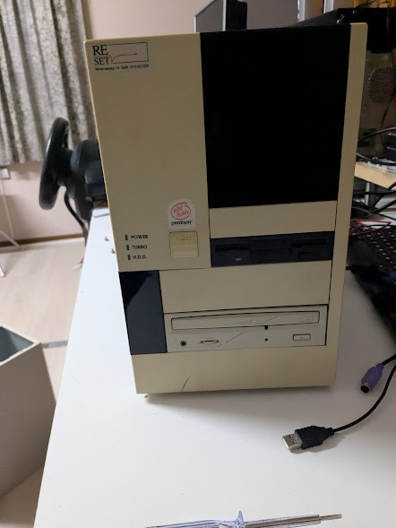 Afbeeldingslocatie: https://tweakers.net/i/CKqKH8xxGFnPNvmsZbrOTphAN_4=/fit-in/4920x3264/filters:max_bytes(3145728):no_upscale():strip_icc():strip_exif()/f/image/3MSVadN3mFgQel6Ktjqm3wkd.jpg?f=user_large