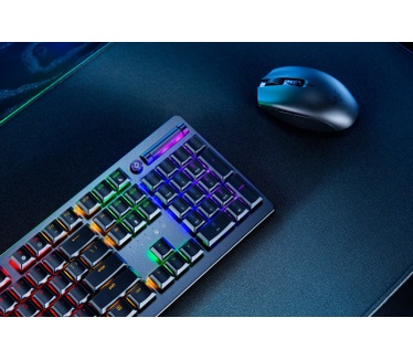 Razer DeathStalker V2 Pro