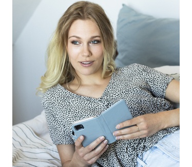 Selencia Echt Lederen Bookcase Samsung Galaxy S21 Plus - Lichtblauw