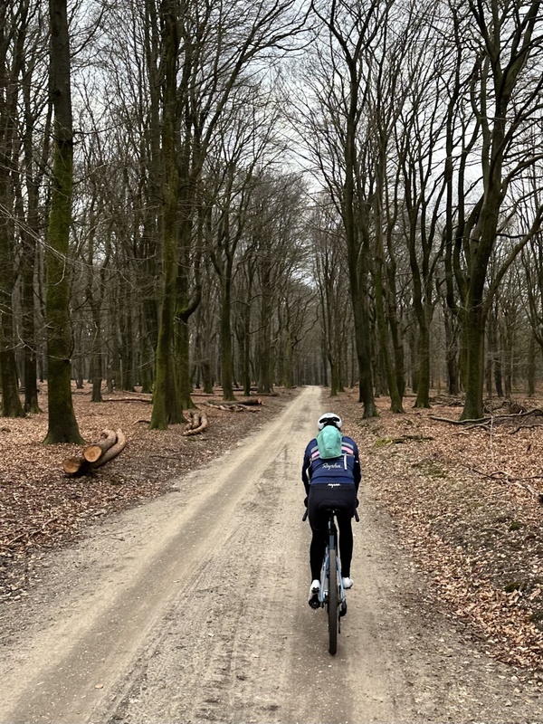 Afbeeldingslocatie: https://tweakers.net/i/CR7I9r8_zMD5_225UiERbmcHfG4=/x800/filters:strip_icc():strip_exif()/f/image/XgNCSuNC1HjjmDCOJ08SFgOR.jpg?f=fotoalbum_large