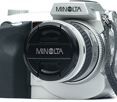 Dimage 7i review: Minolta Dimage 7i voorkant