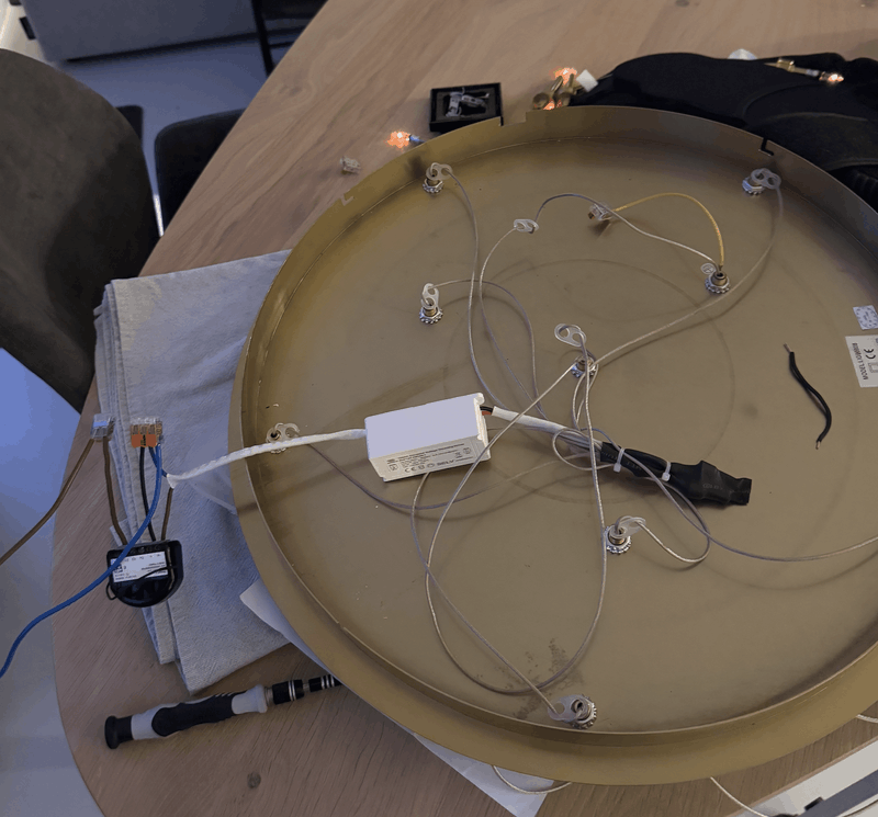 Afbeeldingslocatie: https://tweakers.net/i/CSRF4Dnu0HW2c0DSAukyLA9TuQI=/800x/filters:strip_exif()/f/image/9StLH3njCoHTSCCfrfKRHxSF.png?f=fotoalbum_large