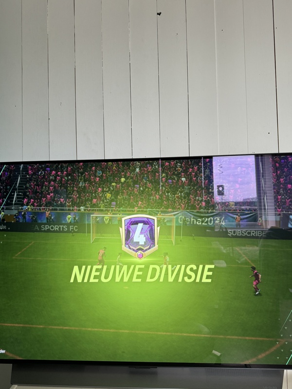Afbeeldingslocatie: https://tweakers.net/i/CVKdoKc7O2xIS8Ol1o3RVPyGQaE=/x800/filters:strip_icc():strip_exif()/f/image/uVIqU4Cllp4yCVs9FtImsIBD.jpg?f=fotoalbum_large