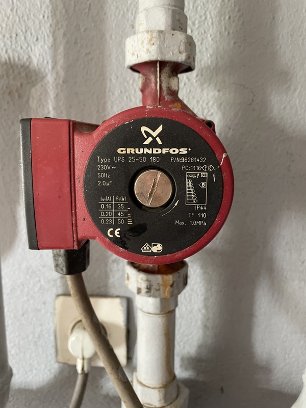 Afbeeldingslocatie: https://tweakers.net/i/CWae1J9nGi0N5tqnRK9o6UTayXg=/x800/filters:strip_icc():strip_exif()/f/image/aWYSuHTjr88H6XYMop7P66Dd.jpg?f=fotoalbum_large