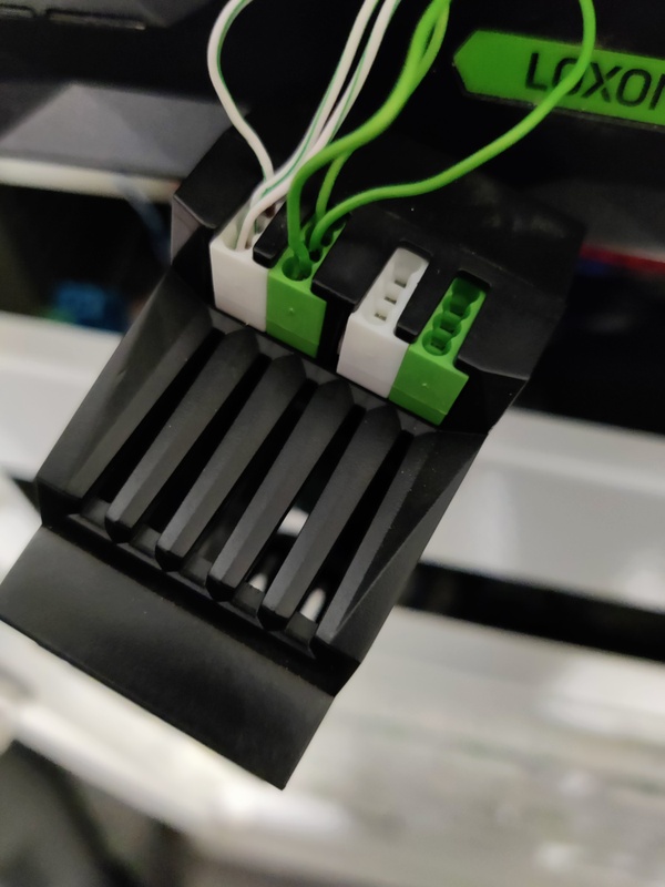 Afbeeldingslocatie: https://tweakers.net/i/CZGfuUYf3FgbAt826chGvqIB2Pk=/x800/filters:strip_icc():strip_exif()/f/image/23dVCqyd9Eh3dnVQfjdaECqP.jpg?f=fotoalbum_large