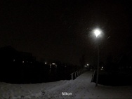 Sneeuw in de duisternis
