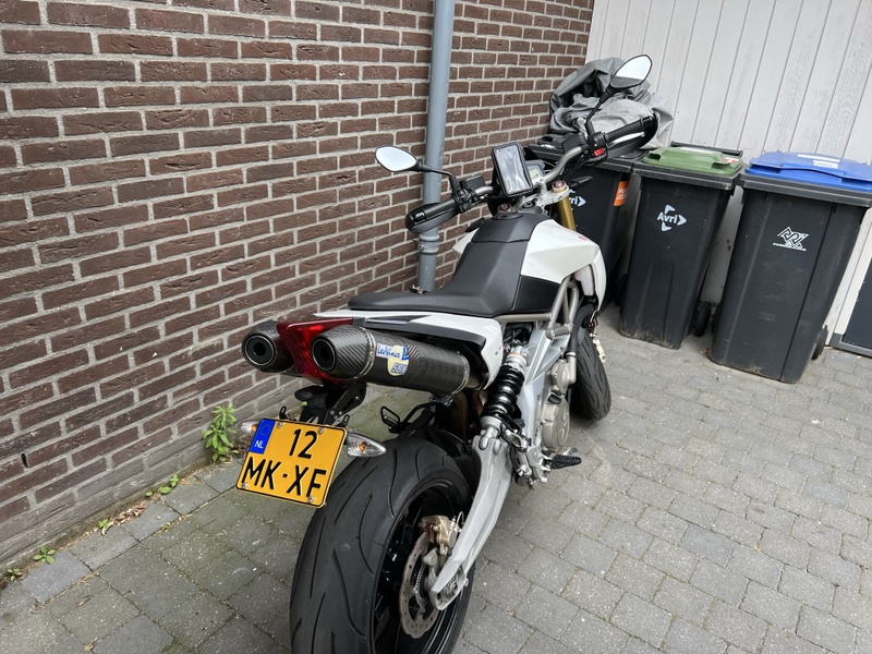 Afbeeldingslocatie: https://tweakers.net/i/C_EmflISwBOnmYgArg5YYbl-3oY=/800x/filters:strip_icc():strip_exif()/f/image/FSm6Kbux2a9HCFlbso5QLMJN.jpg?f=fotoalbum_large