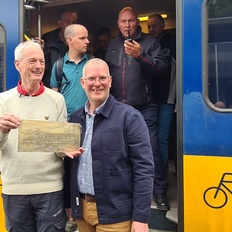 Afbeeldingslocatie: https://tweakers.net/i/CbQJjwwZav8DnnB8JlVlwfXUmRg=/232x232/filters:strip_icc():strip_exif()/f/image/OWtXVOioT9MejKE1uVmlVoUo.jpg?f=fotoalbum_tile