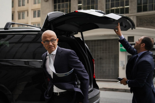Gugatan Satya Nadella FTC.  Sumber: Loren Elliott / Getty Images