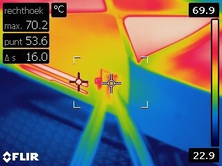 Afbeeldingslocatie: https://tweakers.net/i/Cd8easEtgXeGHCRVbJ9o-dGMKIk=/fit-in/4920x3264/filters:max_bytes(3145728):no_upscale():strip_icc():strip_exif()/f/image/eeA33i7fRAJVgTeI6NNQwe31.jpg?f=user_large