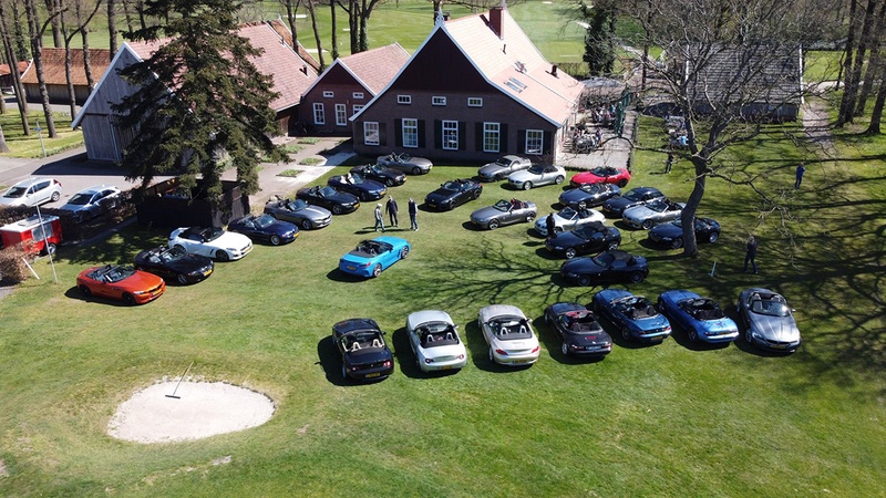 Afbeeldingslocatie: https://tweakers.net/i/CfuZH4mRnibm0sLrXGEG2oSZGLo=/800x/filters:strip_icc():strip_exif()/f/image/YWfo2x1j98ODBa6EOm3V0RqO.jpg?f=fotoalbum_large