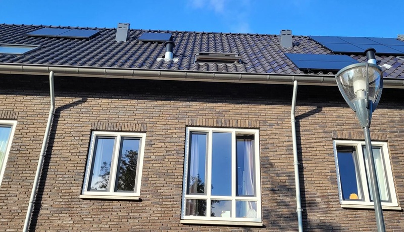 Afbeeldingslocatie: https://tweakers.net/i/CgycI4JjnHntG3thZTur5WMb37k=/800x/filters:strip_icc():strip_exif()/f/image/wcqclVHfEqay2U2WGxq6Qv8B.jpg?f=fotoalbum_large