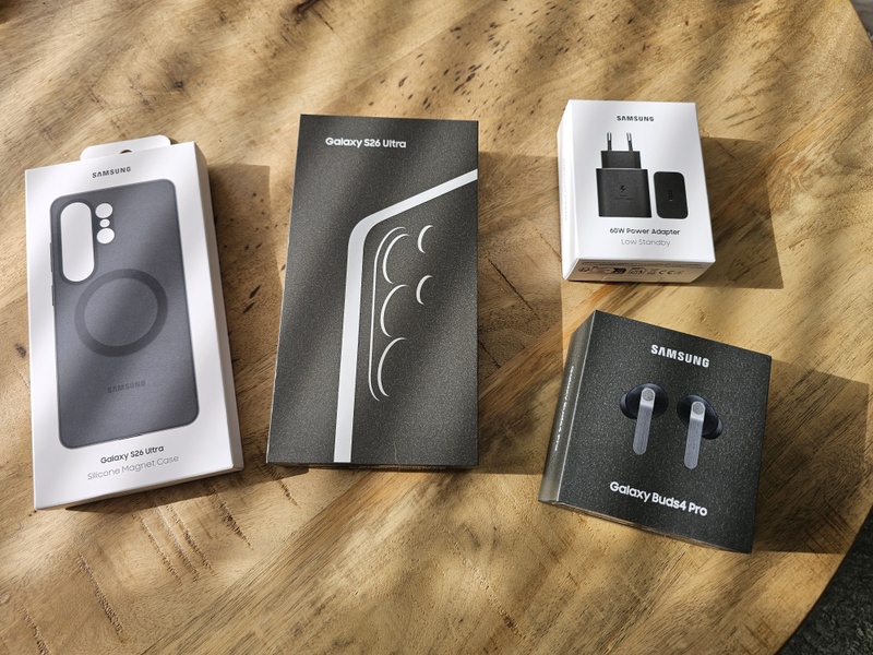 Afbeeldingslocatie: https://tweakers.net/i/CifYa8f7A24BpvQuGQAND-cLV7Y=/800x/filters:strip_icc():strip_exif()/f/image/IlxxgxK7HngUyImo8NpLhVLK.jpg?f=fotoalbum_large