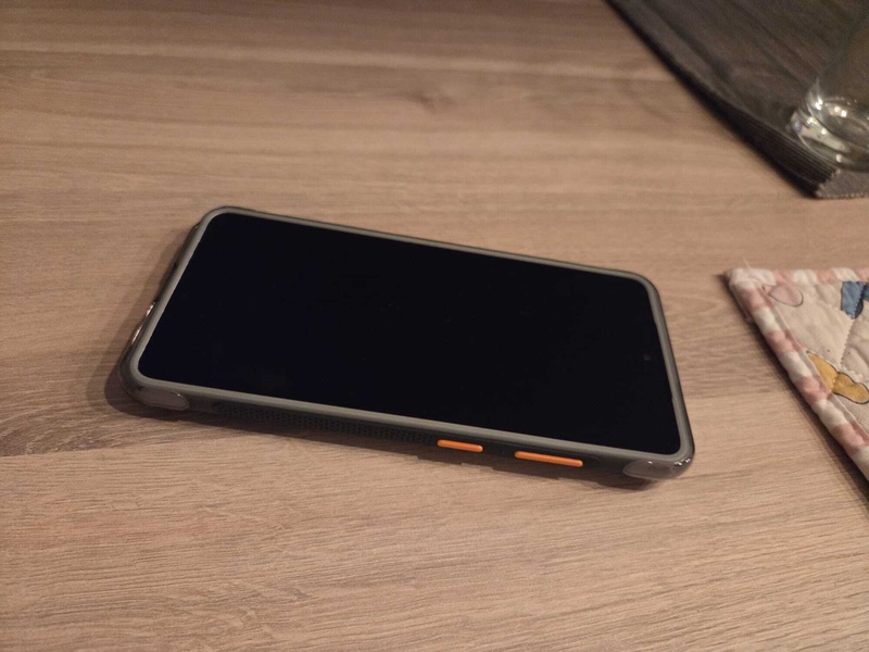 Afbeeldingslocatie: https://tweakers.net/i/ClrzNLOT7TkeDm4brIUnYz7YZoo=/800x/filters:strip_icc():strip_exif()/f/image/O5WGSCj1EEmhpS16eOb2OHMp.jpg?f=fotoalbum_large