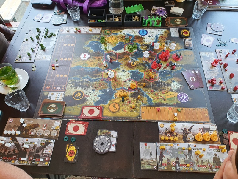 Afbeeldingslocatie: https://tweakers.net/i/Cn7wnb6LXLeoOogsc0q2i66Aq0s=/800x/filters:strip_icc():strip_exif()/f/image/TZKMIK7poUYW7d493AVt9KI0.jpg?f=fotoalbum_large