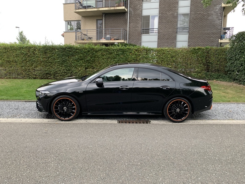 Afbeeldingslocatie: https://tweakers.net/i/CoibPuTIObP-7XYtmktMIKOyoxs=/800x/filters:strip_icc():strip_exif()/f/image/OL4z49OjJy9n71gstSY7B0mx.jpg?f=fotoalbum_large