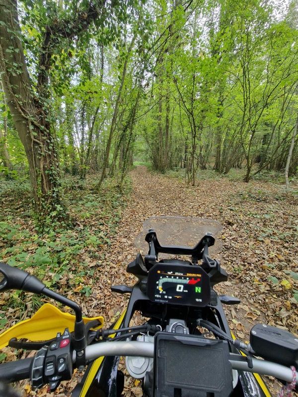 Afbeeldingslocatie: https://tweakers.net/i/Col3rrtGs5ipGk9mi9PSbw2sKlw=/x800/filters:strip_icc():strip_exif()/f/image/z8I7ZhHvZQPcUnqS8uoLIFwR.jpg?f=fotoalbum_large