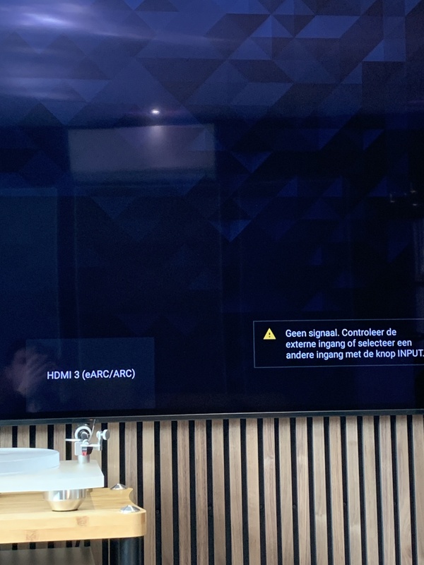 Afbeeldingslocatie: https://tweakers.net/i/CrN8yVM3Ond9iadrBPnqVHuQv2E=/x800/filters:strip_icc():strip_exif()/f/image/8WZmYC1G7INXkuASb6NQitmx.jpg?f=fotoalbum_large