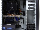Antec Three Hundred Two: ingebouwde hardware