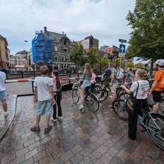 Afbeeldingslocatie: https://tweakers.net/i/D6l3cnSos5rSmtr8PKCAPcFaTDo=/232x232/filters:strip_icc():strip_exif()/f/image/bVSXEldGGUvU6AGzvO97AWXf.jpg?f=fotoalbum_tile