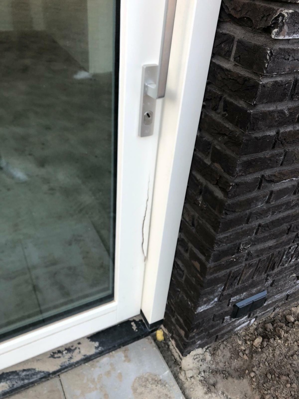 Afbeeldingslocatie: https://tweakers.net/i/D7_dWxa4eujVMch5GAe2ucA_jqI=/x800/filters:strip_icc():strip_exif()/f/image/8RnelnlWi73pDLHXpOoFX3D7.jpg?f=fotoalbum_large