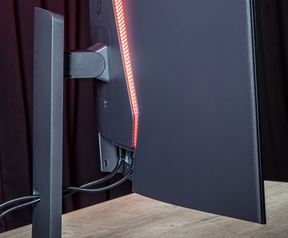 LG UltraGear evo 39GX950B