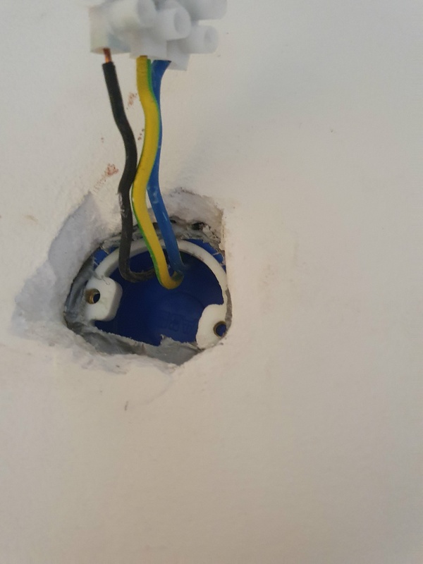 Afbeeldingslocatie: https://tweakers.net/i/D9yI5vcdxnKTHvo2e13sHcauhzQ=/x800/filters:strip_icc():strip_exif()/f/image/I4E4G3W5UwrPKkrJ67pWt9Jj.jpg?f=fotoalbum_large