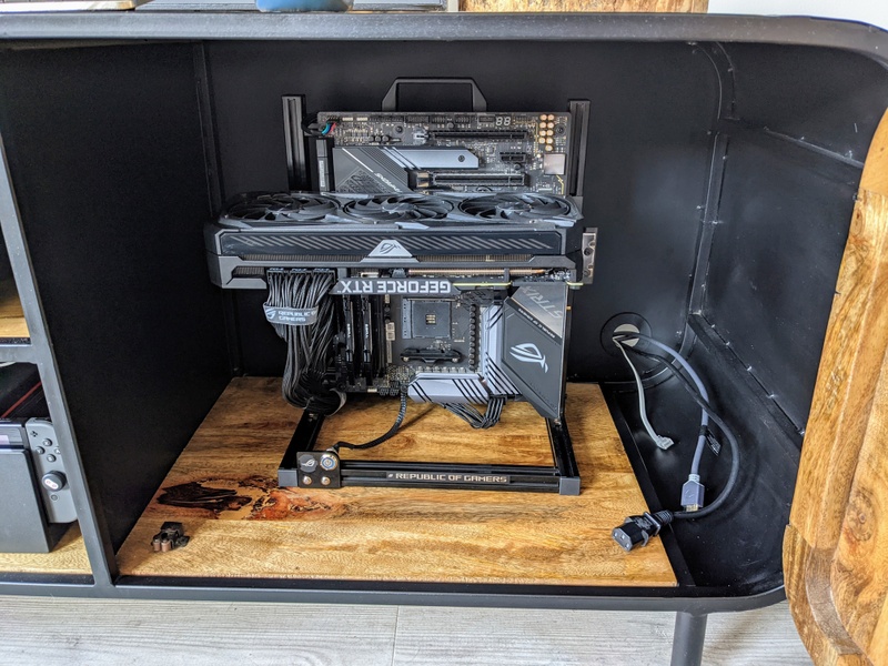 Afbeeldingslocatie: https://tweakers.net/i/DBTg9jhNNOlPmc0SPe6wkyzfydQ=/800x/filters:strip_icc():strip_exif()/f/image/MLKl5oyp4Ptp1oS4FKoti9EY.jpg?f=fotoalbum_large