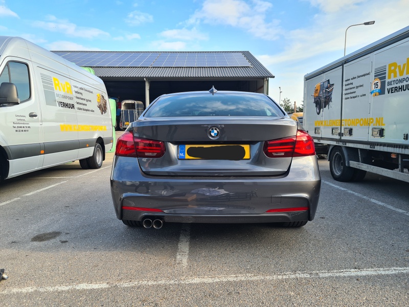 Afbeeldingslocatie: https://tweakers.net/i/DBtgRoKpkc2vyT0re6_Gkb6Z72s=/800x/filters:strip_icc():strip_exif()/f/image/7D17IprqIWwiVjIXihJ6OAZY.jpg?f=fotoalbum_large