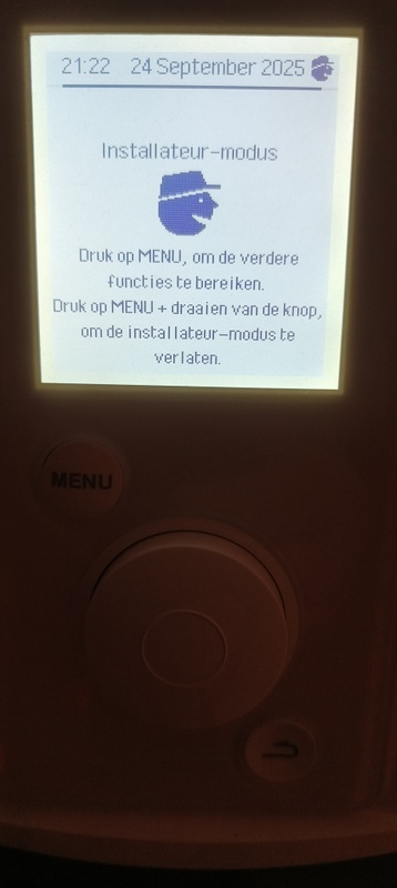 Afbeeldingslocatie: https://tweakers.net/i/DDeT6KKexbJia2DcaavBvTLyDQA=/x800/filters:strip_icc():strip_exif()/f/image/N8xZCX1gX6oybcFMWboI4giK.jpg?f=fotoalbum_large