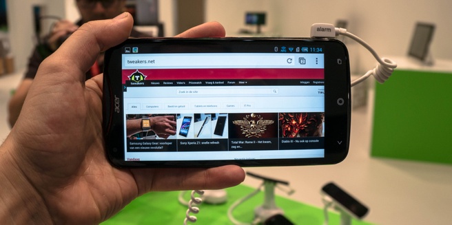 Acer Liquid S2 hands-on