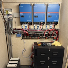 Afbeeldingslocatie: https://tweakers.net/i/DNAHoSiXqaXy24SMmu2GUXYrZMA=/232x232/filters:strip_icc():strip_exif()/f/image/OW7Uw8h1dk3lcn6UzVesnOx6.jpg?f=fotoalbum_tile