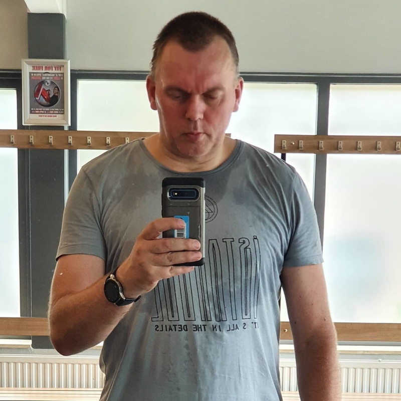 Afbeeldingslocatie: https://tweakers.net/i/DOGzrO56vpGw-ObgnHPUkEeq5WI=/800x/filters:strip_icc():strip_exif()/f/image/z0V1SPBINsoAwSH1PS0Ek19U.jpg?f=fotoalbum_large