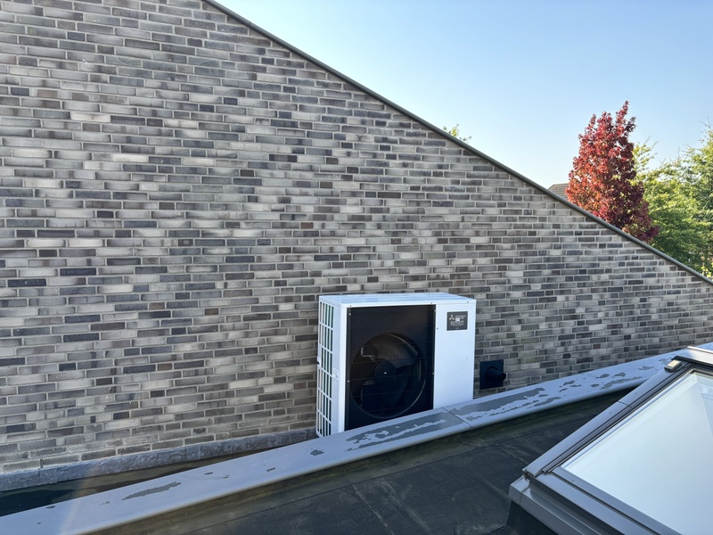 Afbeeldingslocatie: https://tweakers.net/i/DORWRb3oxfO8aFKO-qCFnkDladI=/800x/filters:strip_icc():strip_exif()/f/image/bJhnaSUm2TzX3bGF5qX7VlNO.jpg?f=fotoalbum_large