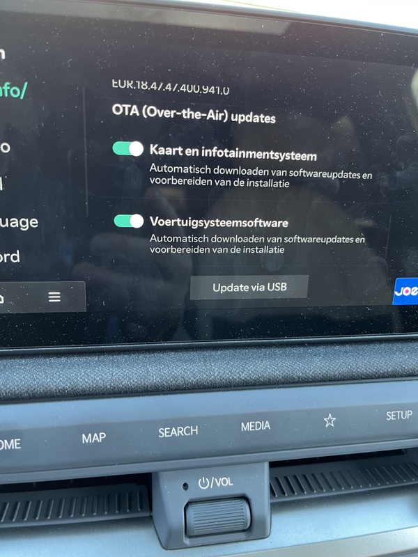 Afbeeldingslocatie: https://tweakers.net/i/DPHfwOepX-ZFyJfCr459SK7r1-g=/x800/filters:strip_icc():strip_exif()/f/image/UyG0CLyMqry2wQazqC2tURb7.jpg?f=fotoalbum_large