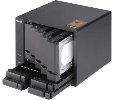 QNAP 9-Bay NAS AMD GX-420MC QuadCore 2GHz 8GB