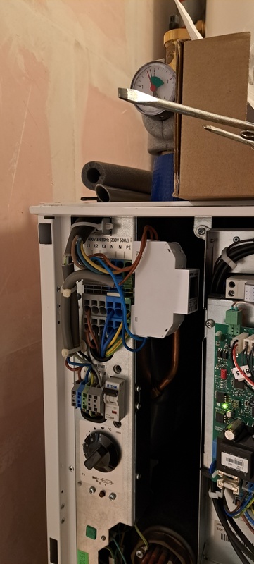Afbeeldingslocatie: https://tweakers.net/i/DT-uw7Z8xPTUcDQk0QVFnaps9EE=/x800/filters:strip_icc():strip_exif()/f/image/oIeYnd3Sqwy5mj2aj3gbYntf.jpg?f=fotoalbum_large