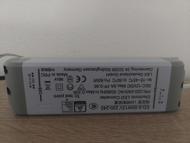 Afbeeldingslocatie: https://tweakers.net/i/DURdT2tYu5OQ8JSIPm9H8QPSikI=/800x/filters:strip_icc():strip_exif()/f/image/TcVx1jgKJEB6K2T0OY9Ff5gC.jpg?f=fotoalbum_large