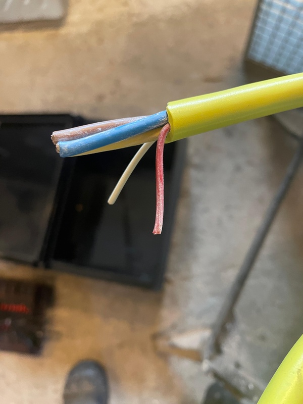 Afbeeldingslocatie: https://tweakers.net/i/DYZQu6zDc_FF_RRRTFgSNAzZDwc=/x800/filters:strip_icc():strip_exif()/f/image/UCHywMHm1YR5Ux6DBuHljxGE.jpg?f=fotoalbum_large