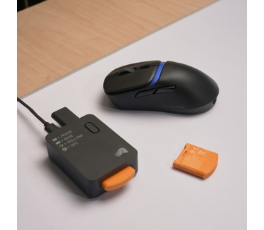 Glorious Glorious Gaming - draadloze gamingmuis Model D3 - Uitwisselbaar InfinitePlay-batterijsysteem, 8k polling, 130M click optische schakelaars, licht gewicht van 69 g, 30K DPI optische sensor, RGB - Zwart