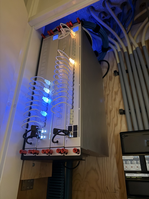 Afbeeldingslocatie: https://tweakers.net/i/DeSLIpQQEqQDQPonobYKn33-uEQ=/x800/filters:strip_icc():strip_exif()/f/image/aFteTwsqOxS1exQhseJ4xBV4.jpg?f=fotoalbum_large