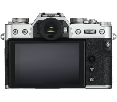 Fujifilm X-T30 II + 15-45mm