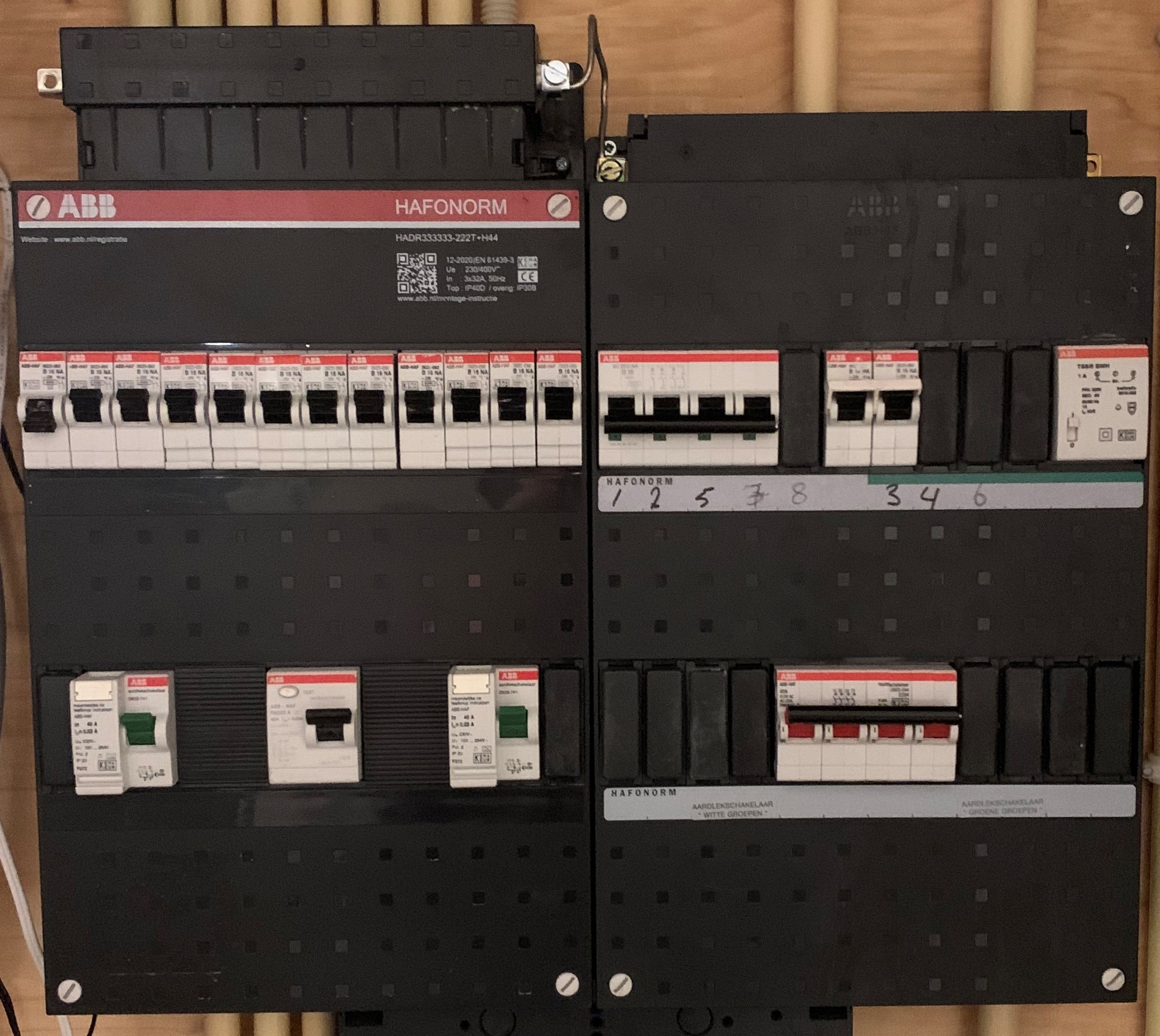 Afbeeldingslocatie: https://tweakers.net/i/DnyszVC06YBf-XKOR40iA21Mcqk=/full-fit-in/4920x3264/filters:max_bytes(3145728):no_upscale():strip_icc():fill(white):strip_exif()/f/image/sxC3Eps4NkgpmxyobYFPltcQ.jpg?f=user_large