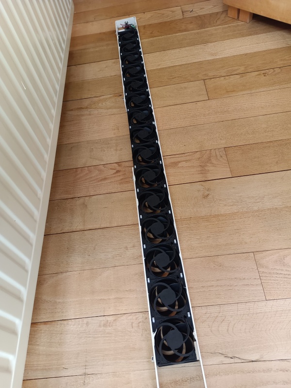 Afbeeldingslocatie: https://tweakers.net/i/DpxhzNT6a_8bxTQdvubfu0FK-nA=/x800/filters:strip_icc():strip_exif()/f/image/FhO26Qc8ukDo1rSopl3C5yAL.jpg?f=fotoalbum_large