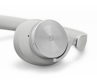 Bang & Olufsen H95
